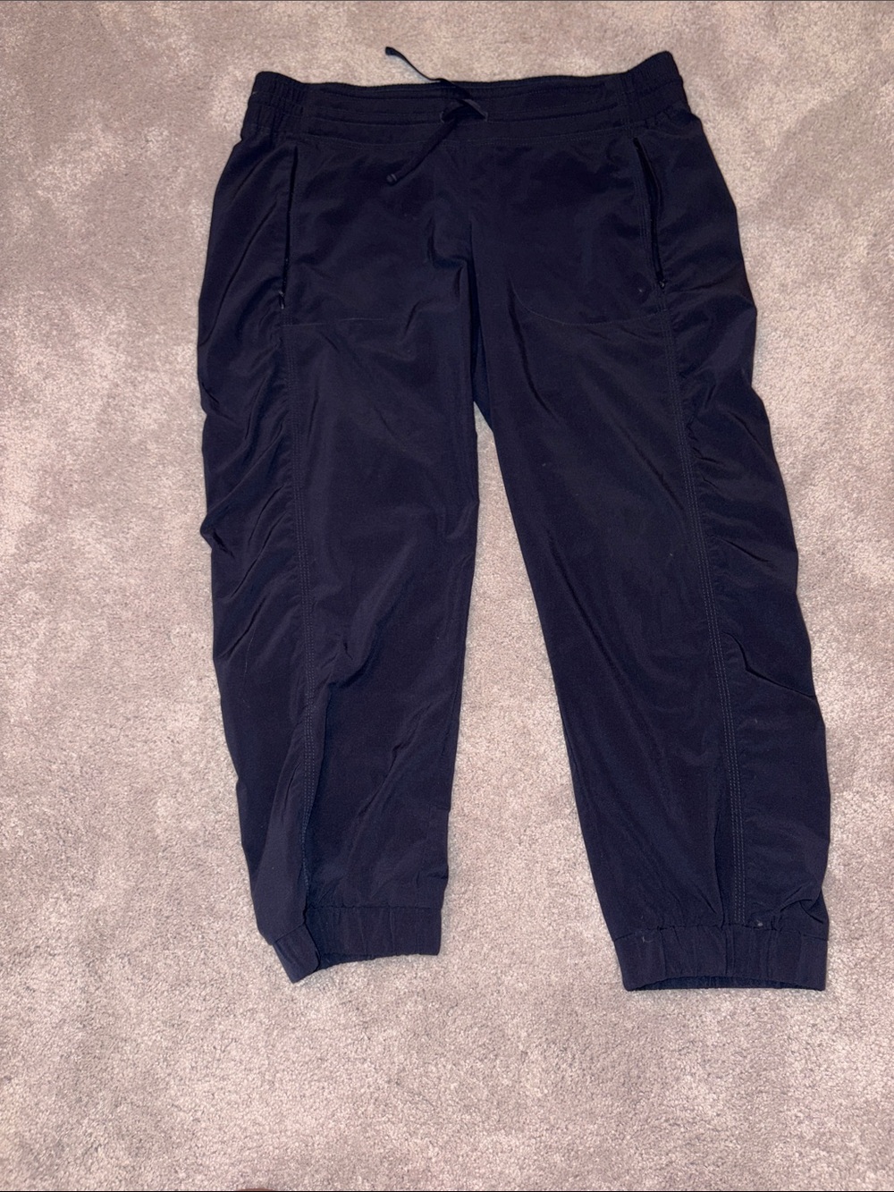 Athleta navy Performance Jogger pants cropped